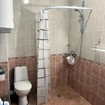 בית הארחה Stedi Guest צ'רנומורץ