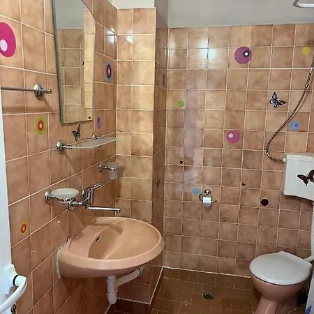 בית הארחה Stedi Guest