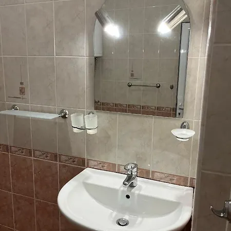 Stedi Guest 3* צ'רנומורץ
